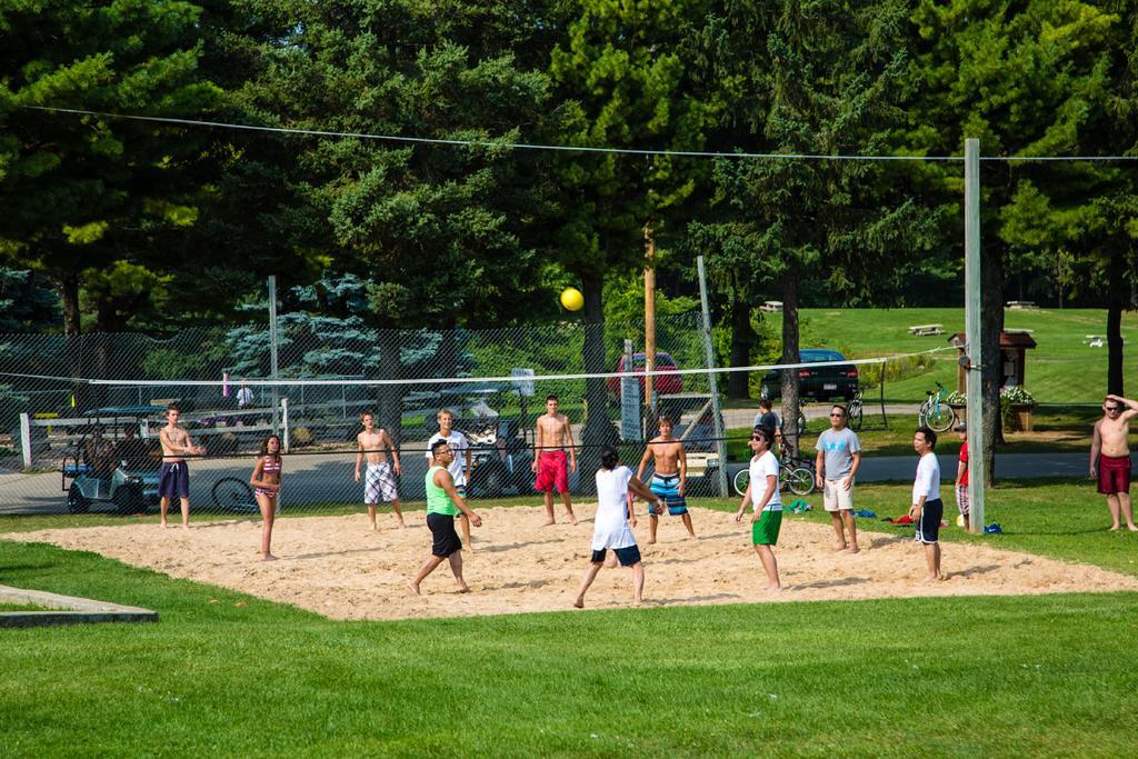 Plymouth Rock Camping Resort Rustic Cabin Elkhart Lake Zewnętrze zdjęcie