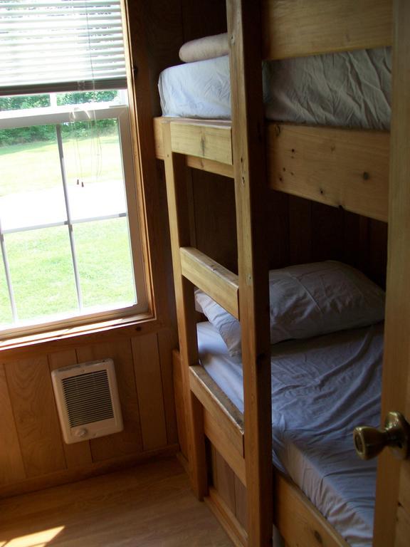 Plymouth Rock Camping Resort Rustic Cabin Elkhart Lake Zewnętrze zdjęcie