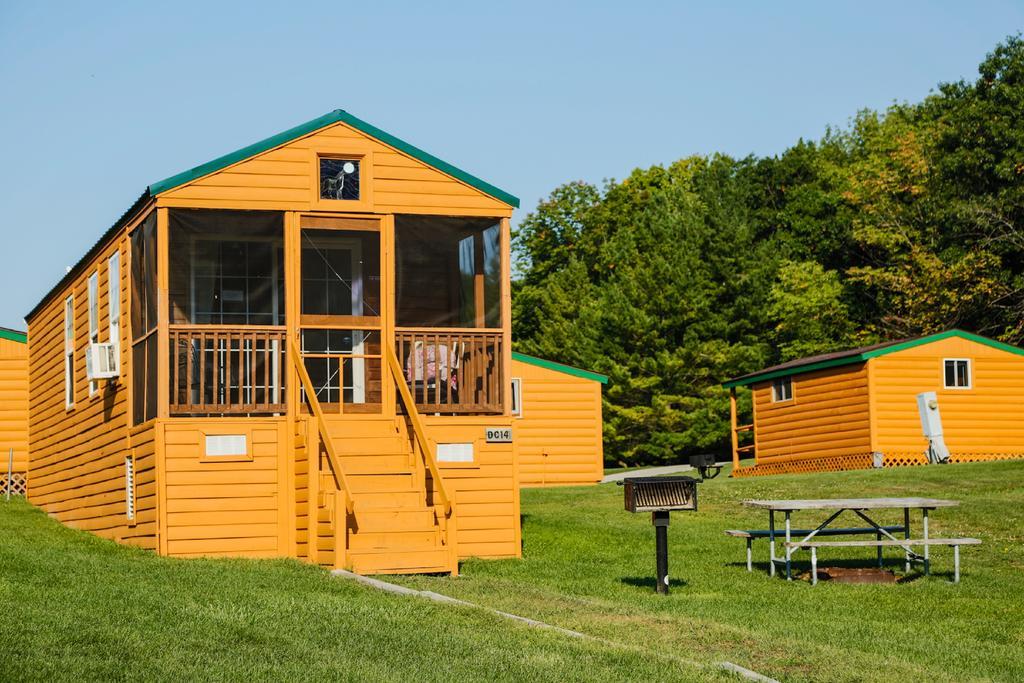 Plymouth Rock Camping Resort Rustic Cabin Elkhart Lake Zewnętrze zdjęcie
